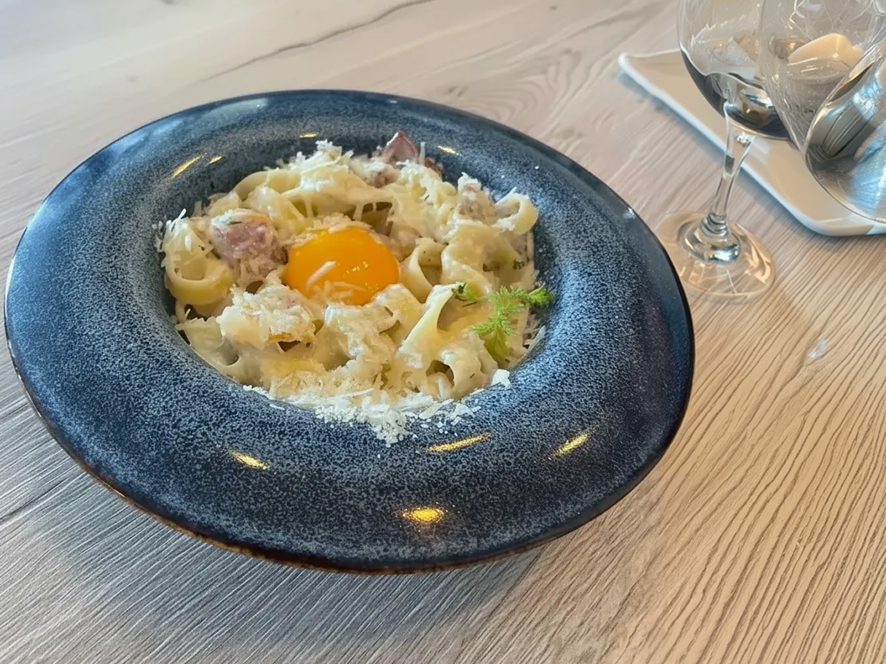 Карбонара в ресторане Шерегеша